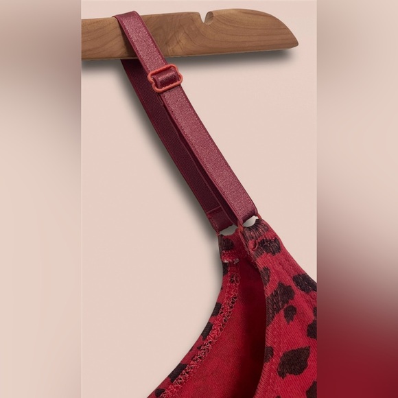 Y2K Vintage Victoria’s Secret Animal Print Cami Tank Top in Red & Black sz Small - Picture 4 of 9